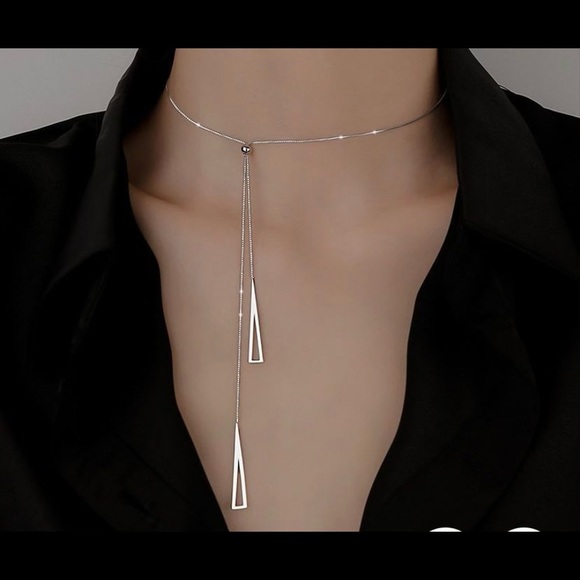 ✨Triangular Pull Necklace ✨ - Picture 2 of 7